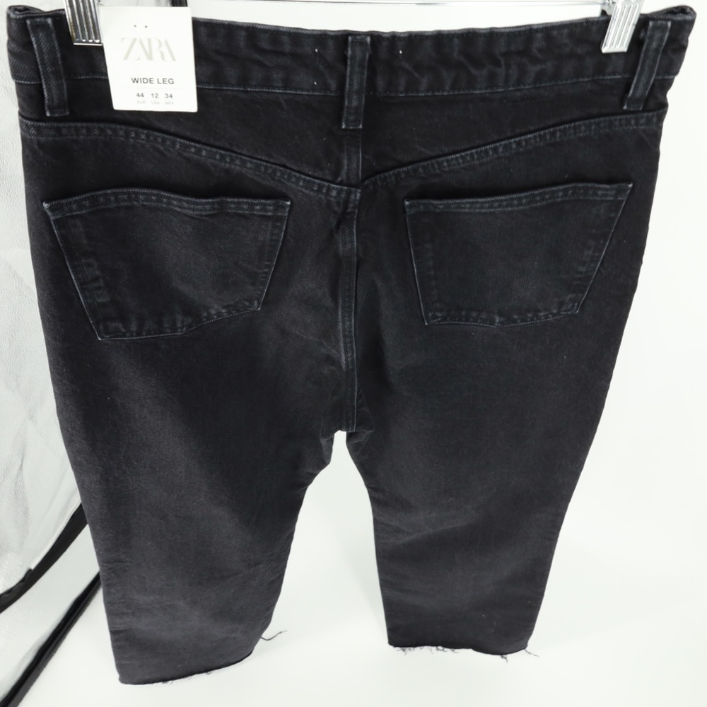ZARA HIGH RISE FULL LENGTH RAW HEM WIDE LEG DISTRESSED JEANS‎ - Picture 6 of 7
